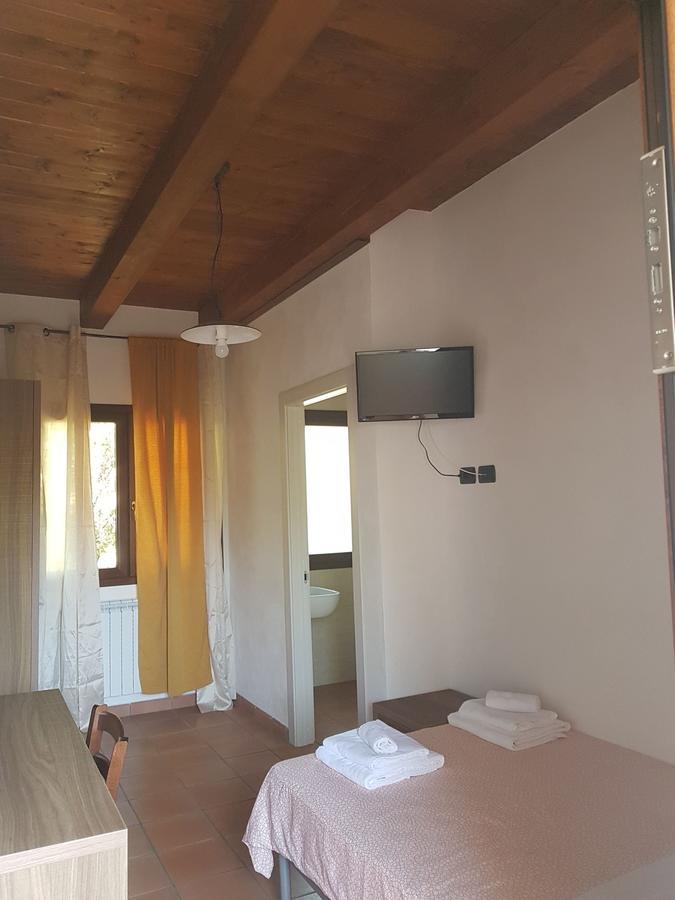 Agriturismo L'Ulivo Padula Kültér fotó